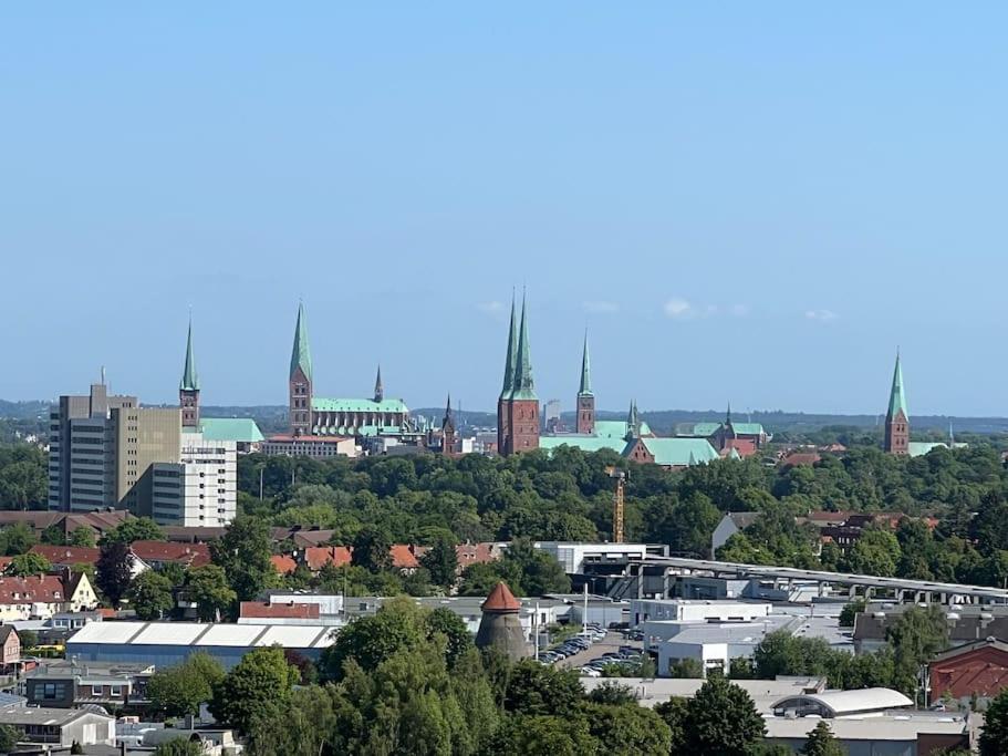 Апартаменты Ueber Den Daechern Der Hansestadt Любек Экстерьер фото